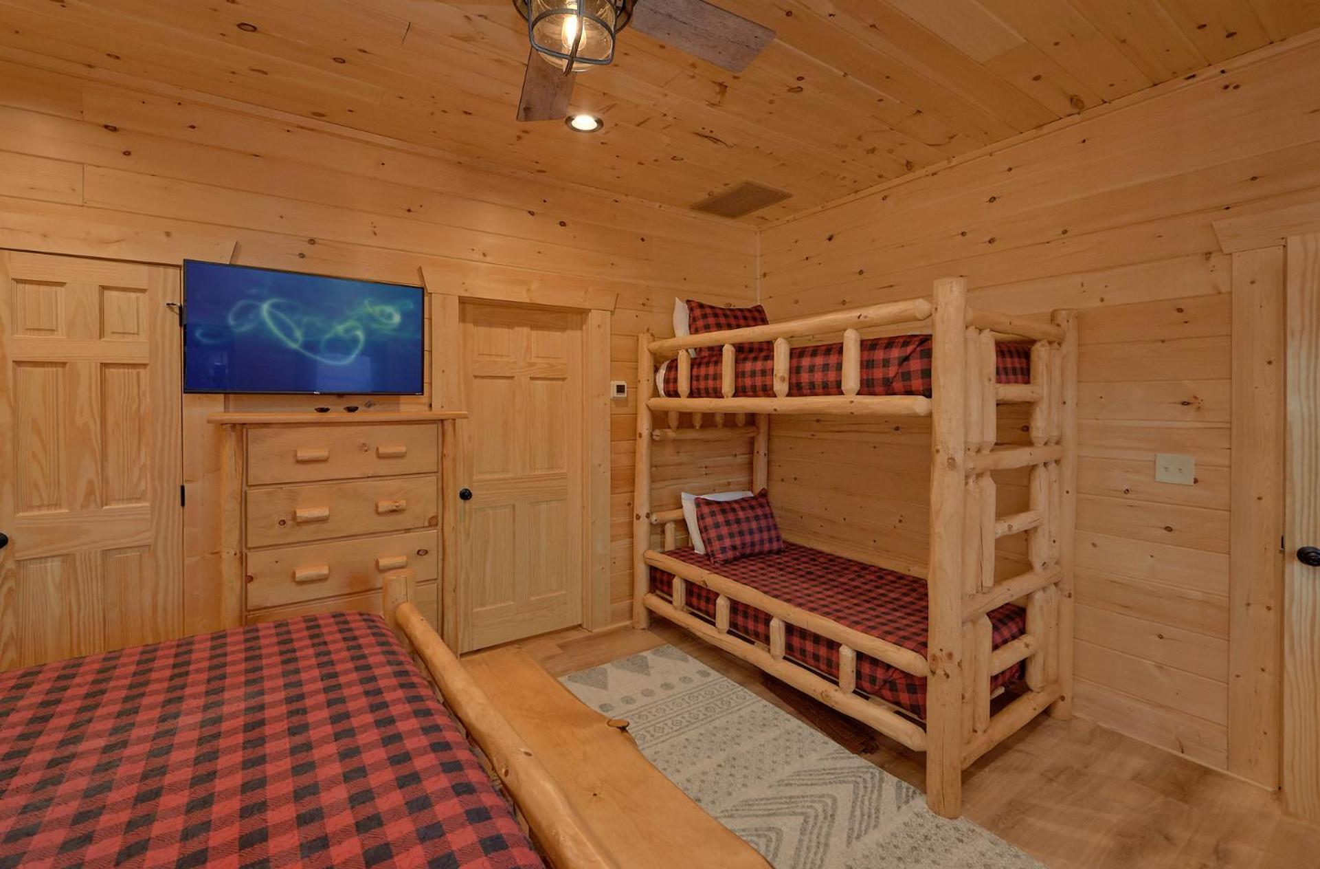 Misty Mountain Adventure Lodge Гатлинбург Экстерьер фото